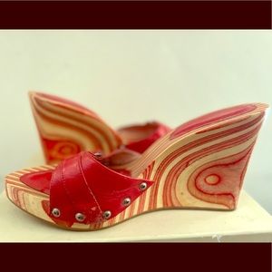Worn Fornarina candy swirl wooden wedges